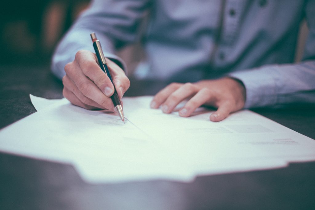 Consulta Gratuita con los Mejores Abogados Para Proceso de una Demanda por Lesiones en un Accidente, Responsable de Accidente y Lesiones Cercas de Mí en Waukegan